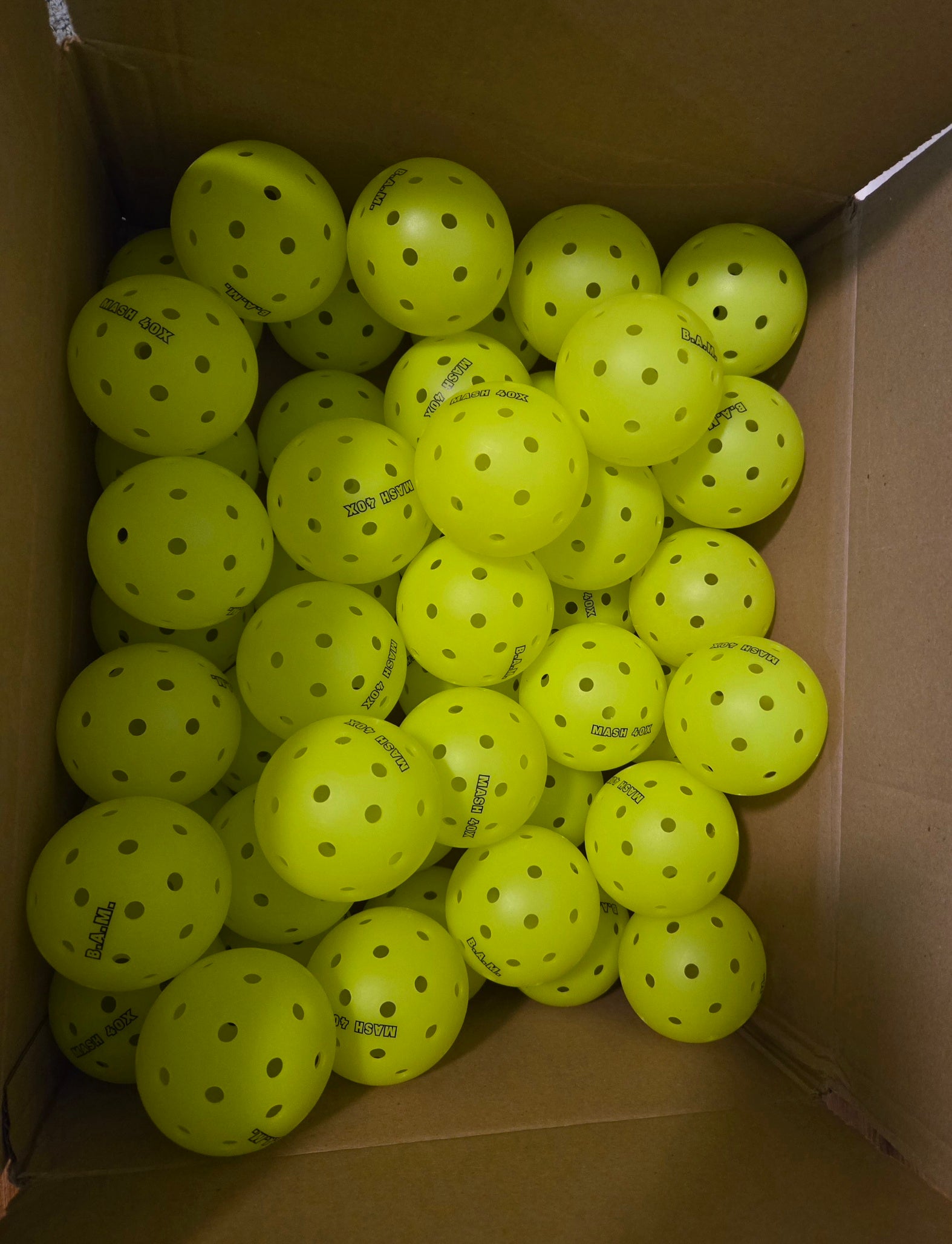 MASH 40X Professional Pickleballs (50 Pack)